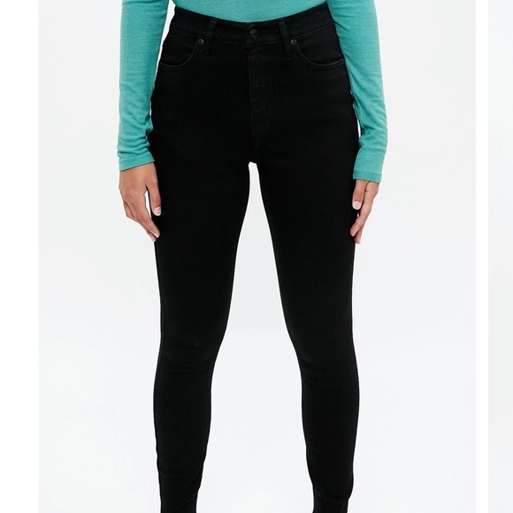 Black skinny high rise jean - Picture 6 of 6